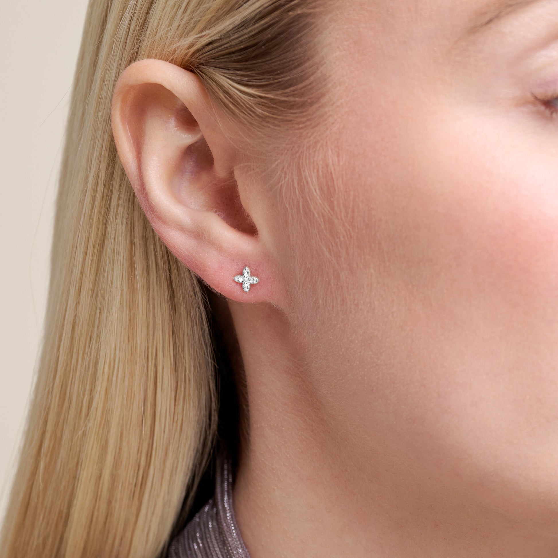 Four Leaf Flower Stud Earrings in Rhodium-Plated Sterling Silver | M by Monte Luna