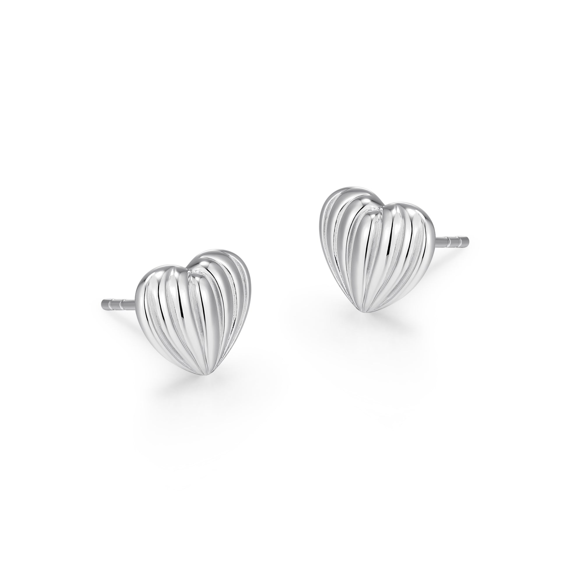 RE0199W - Ridged Heart Stud Earrings | reign