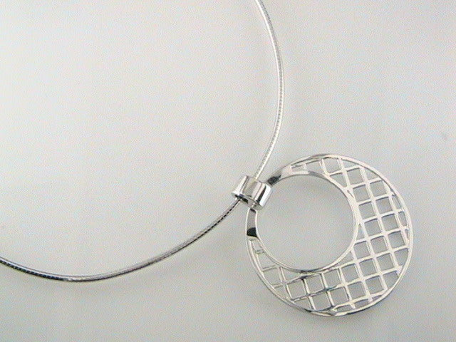 LC-944 | ELLE