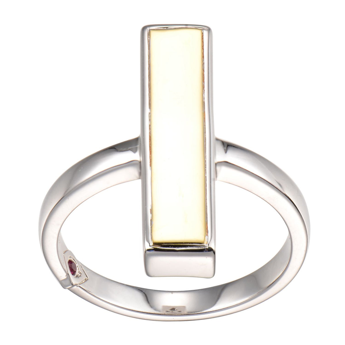 R0244 | ELLE