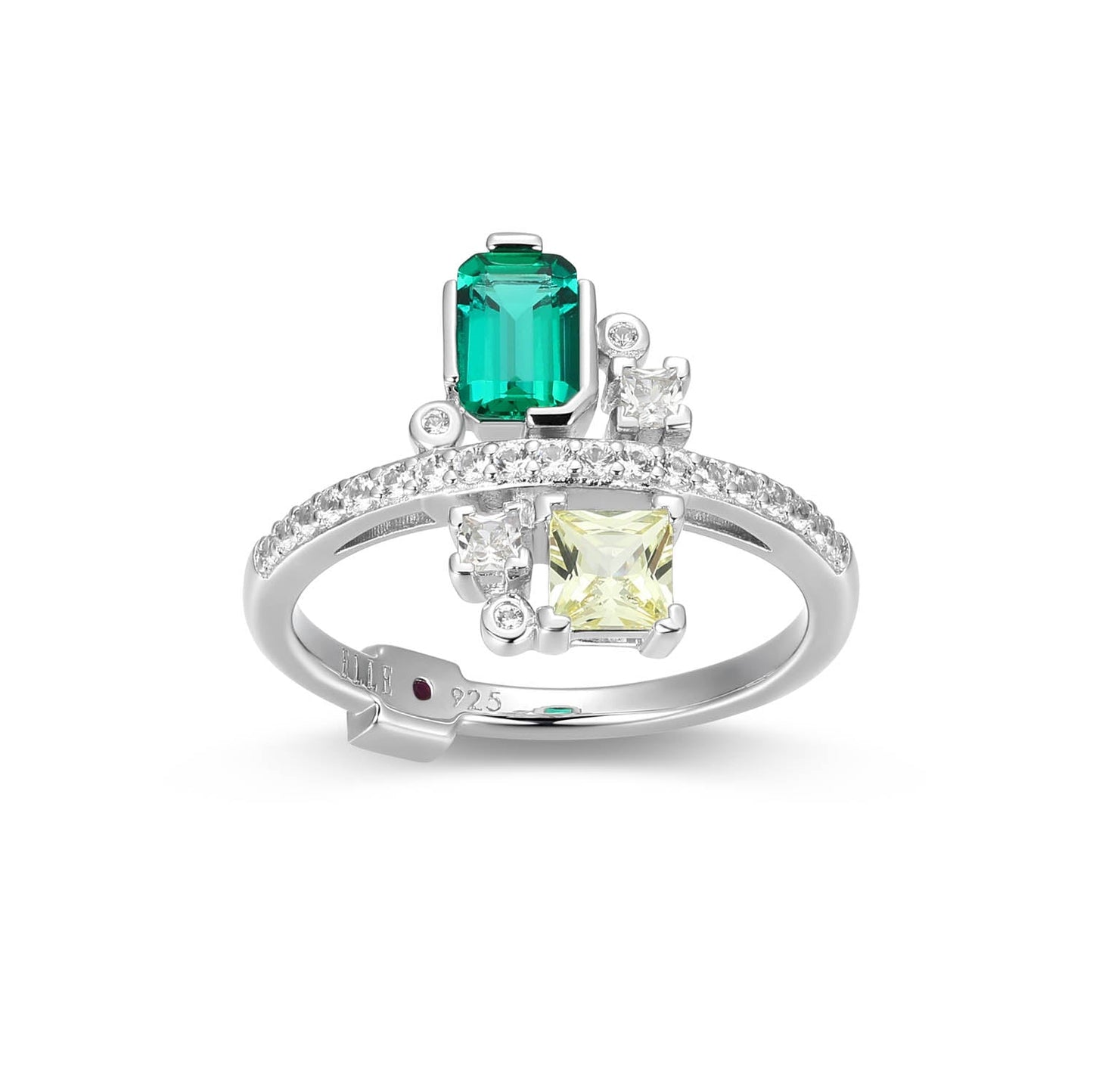 LR0153 | elle