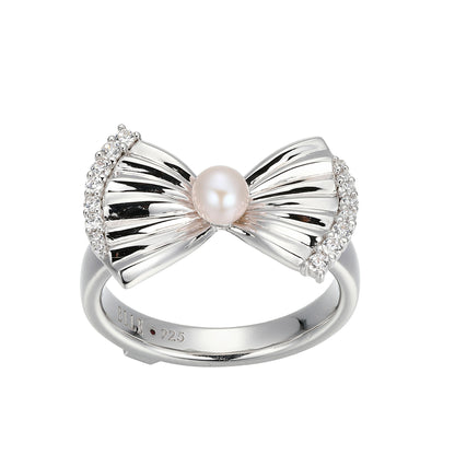 LR0260 - Butterfly Freshwater Pearl Ring | elle