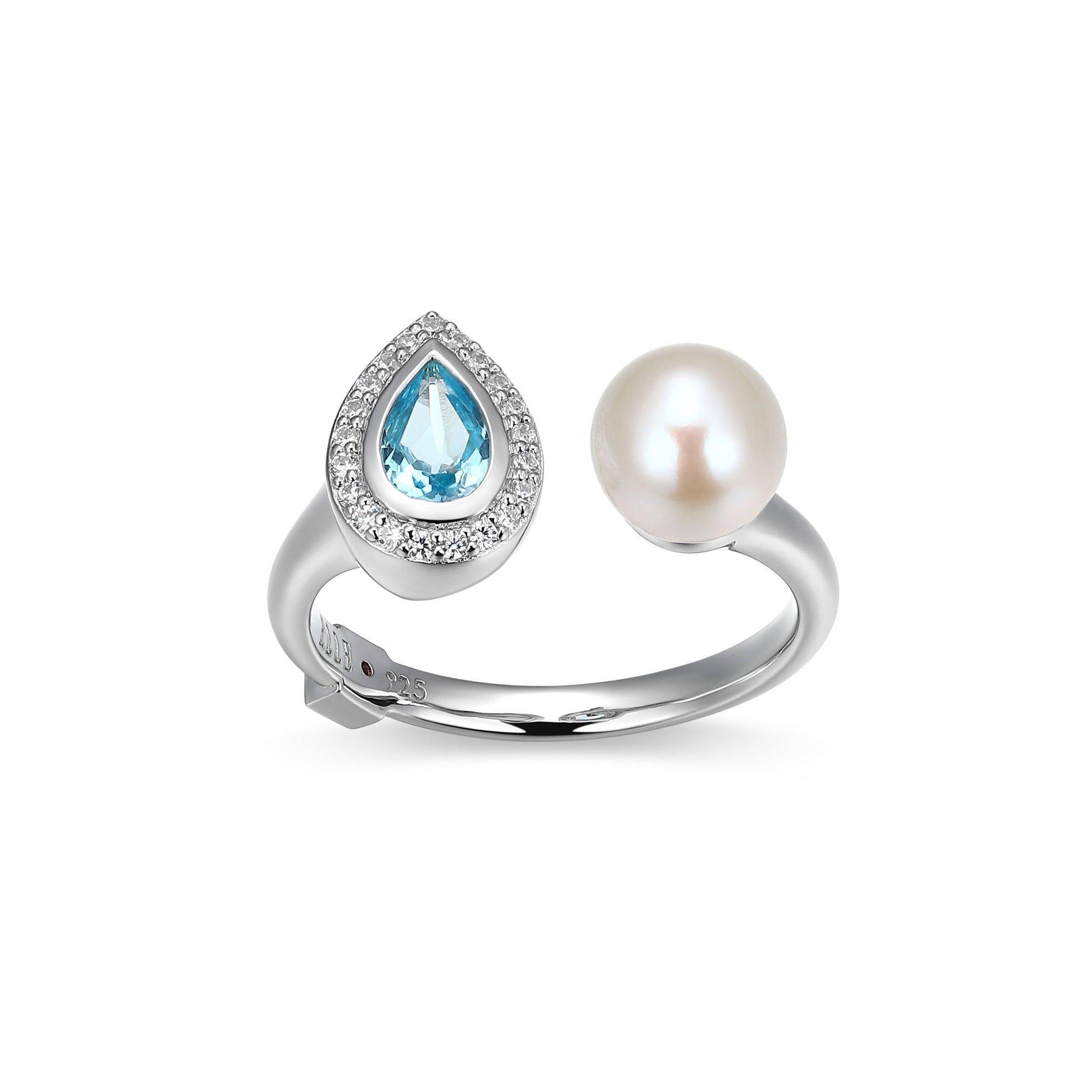 LR02986 - Pearl Meet Gem Blue Topaz & Freshwater Pearl Ring | elle