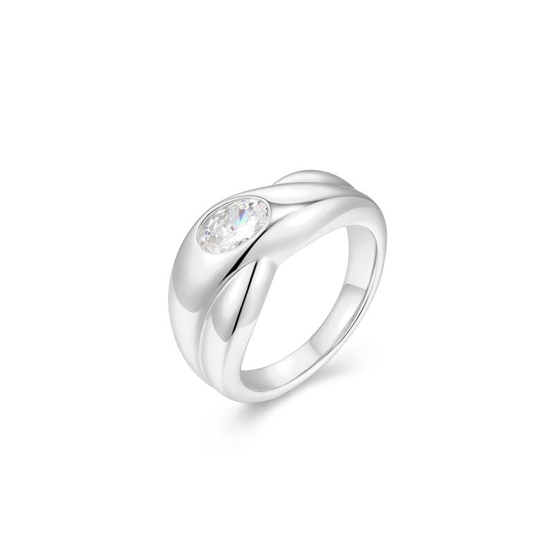 RR0236W6 - Tapered Crossover Ring | reign